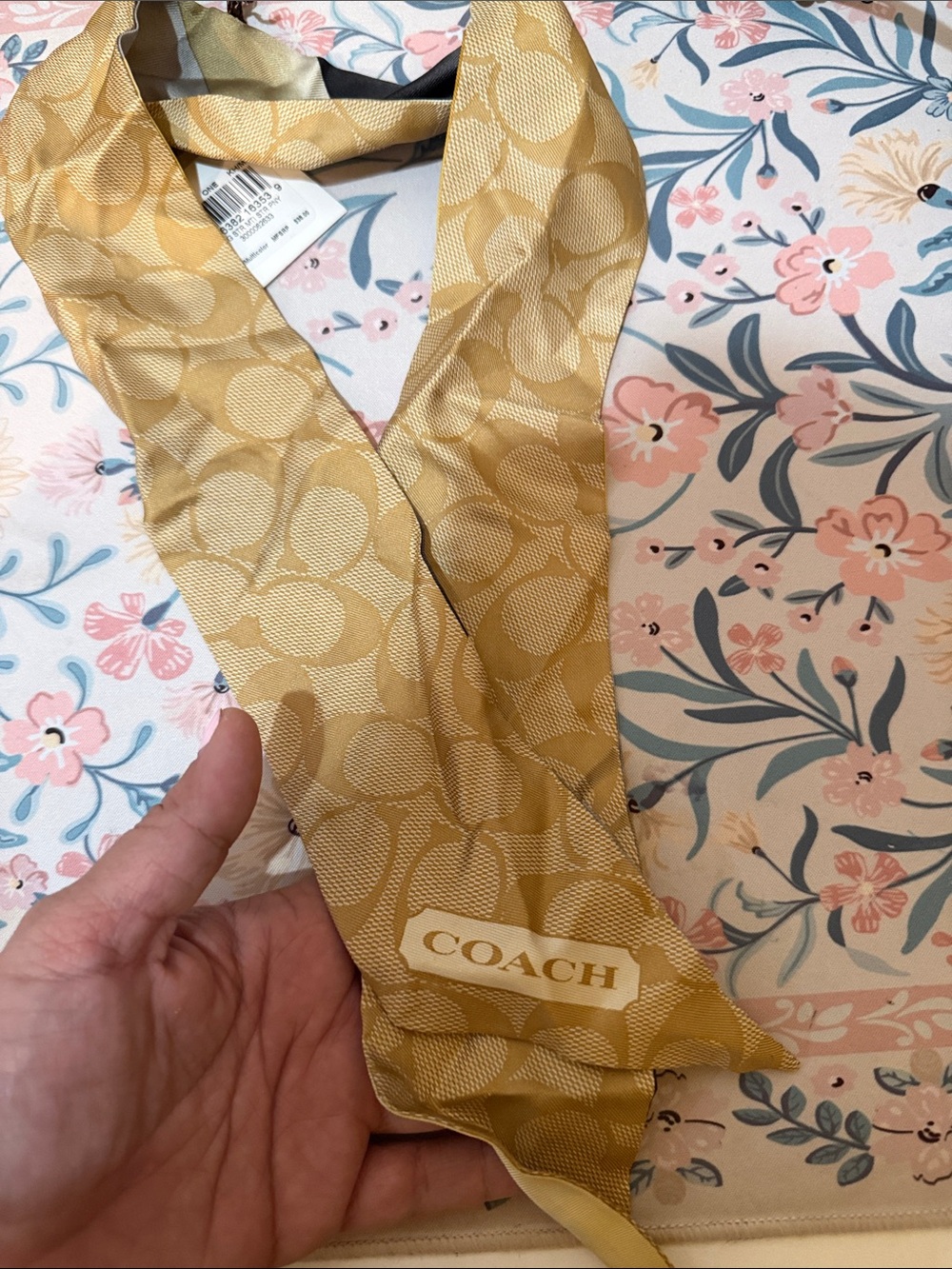 Coach Reversible Yellow & Brown Silk Twilly - Picture 2 of 6